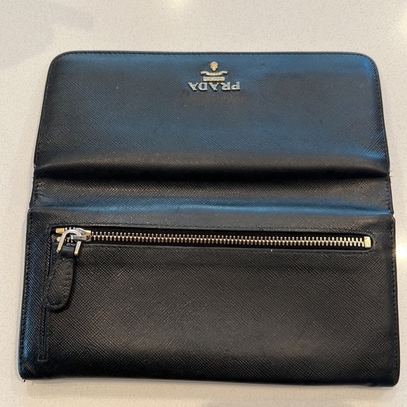 Prada Saffiano wallet - Black - Picture 13 of 16
